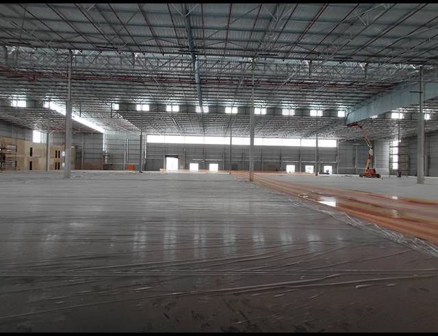 10,800M² WAREHOUSE TO LET IN RIVERFIELDS